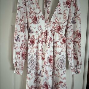 Chic Backless Floral Dress in Red and White